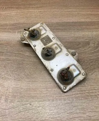 Audi A8 S8 D4 4H Coolant fan relay 4A0959493