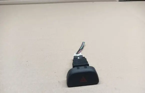 Nissan Micra Hazard light switch