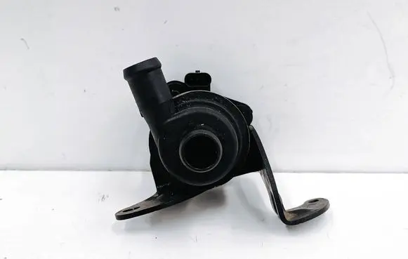 Audi Q5 SQ5 8R Electric auxiliary coolant/water pump 06D121601B