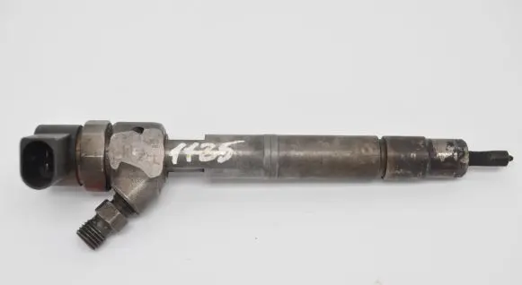 Mercedes-Benz S W220 Fuel injector 0445110035 A6130760187