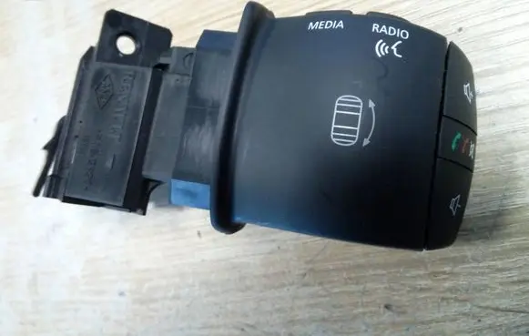 Renault Master III Sound control switch NE69459