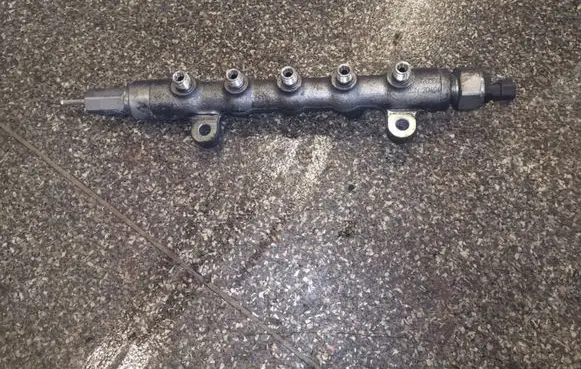 Mazda 6 Fuel main line pipe