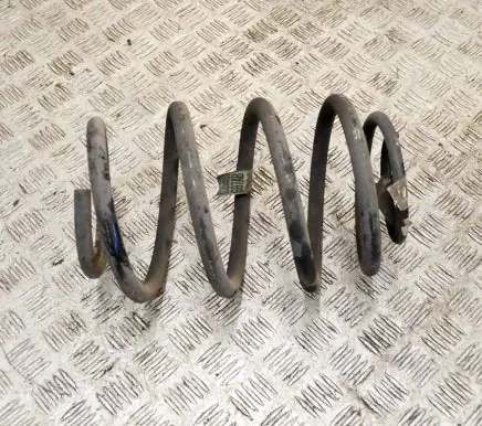 Jeep Cherokee III KJ Rear coil spring 52088697AB