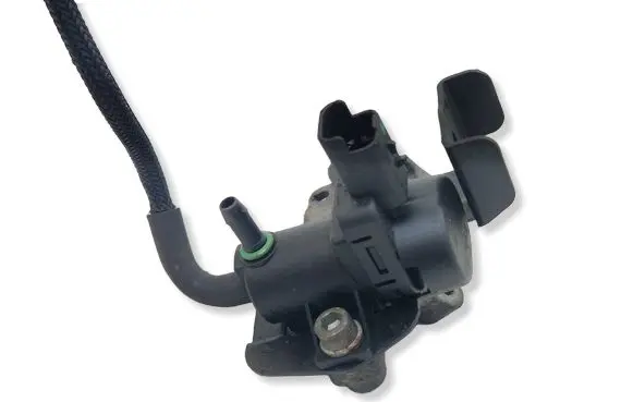 Jaguar XF X250 Turbo solenoid valve 9681852480