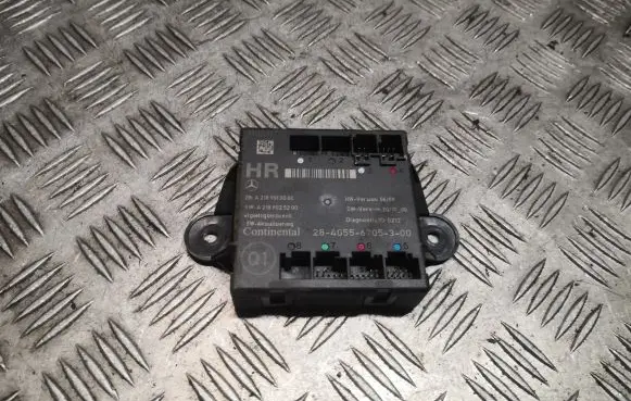 Mercedes-Benz CLS C218 X218 Door control unit/module 2189001301 A2189001301