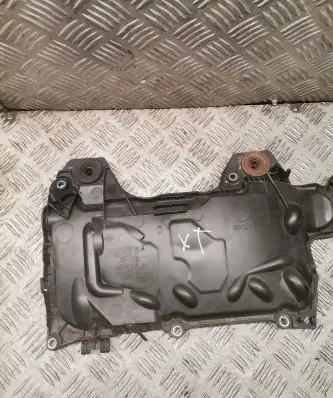 Nissan X-Trail T31 Engine cover (trim) 8200672464