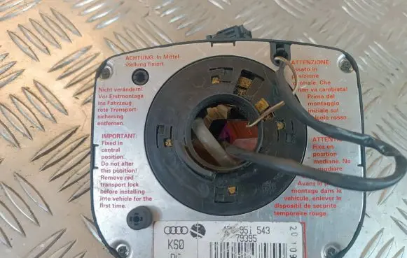 Audi A6 S6 C4 4A Airbag slip ring squib (SRS ring) 4D0951543 0000147579 475790