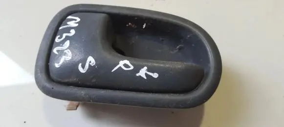 Mazda 323 Front door interior handle