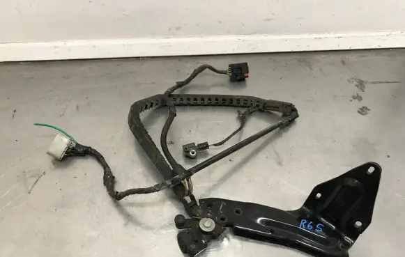 Chrysler Town u0026 Country V Sliding door wiring loom 