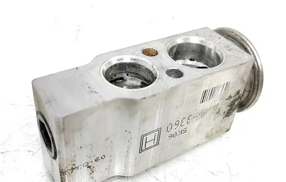Mitsubishi Colt Air conditioning (A/C) expansion valve F4475003360
