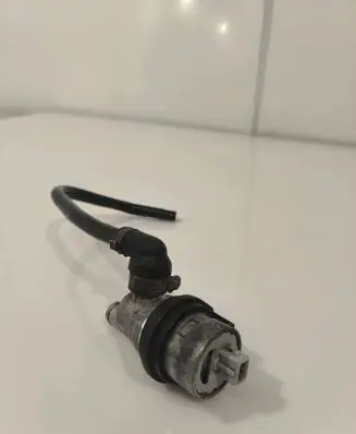 Audi A8 S8 D2 4D Idle control valve (regulator) 058133459 034133455B