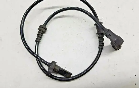 Mercedes-Benz A W169 ABS brake wheel speed sensor 1695400417
