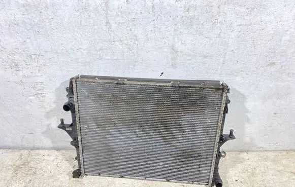 Audi Q7 4L Coolant radiator 7l6121253b