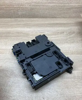 Peugeot 206 Central body control module 9626460880