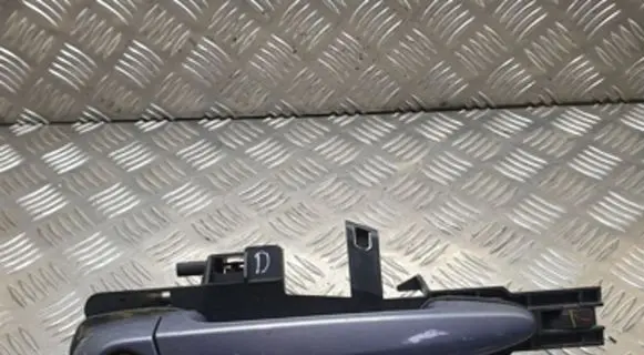 BMW 1 E81 E87 Front door exterior handle