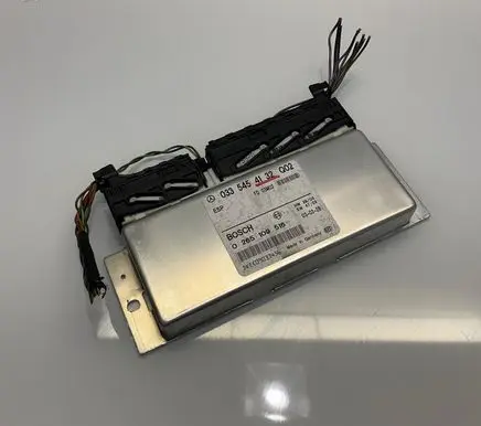 Mercedes-Benz E W211 ESP (stability system) control unit 0335454132 DKEC09033456 0265109516