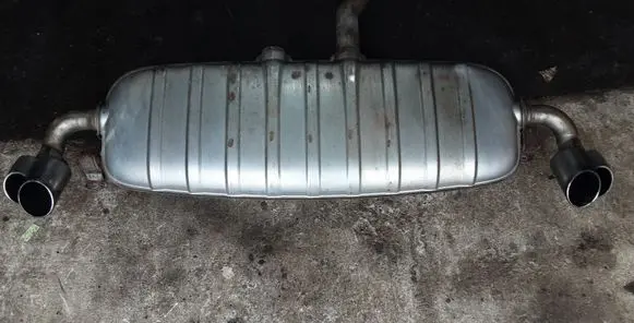 Volkswagen Touareg I Muffler/silencer 
