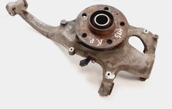 Audi A6 S6 C7 4G Front wheel hub 4G0407241D