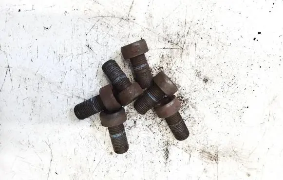 Opel Insignia A Nuts/bolts 