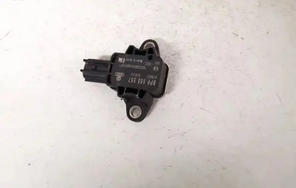 Audi A4 S4 B7 8E 8H Airbag deployment crash/impact sensor 8P0955557 020075020107