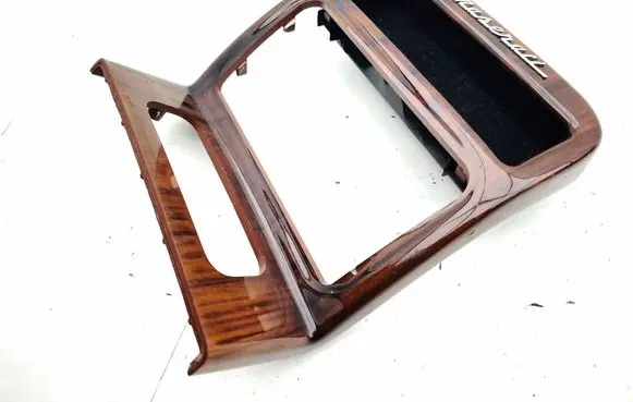 Maserati Quattroporte Center console decorative trim 67567000 18397