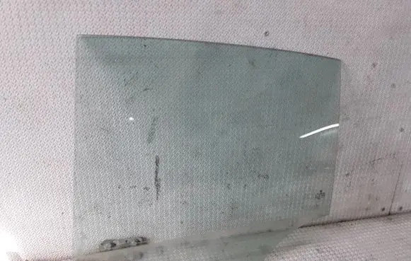 Volkswagen Golf Plus Rear door window glass