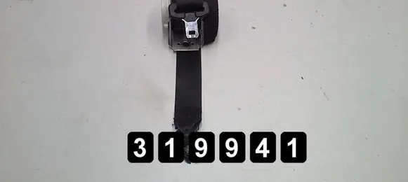 Ford Focus Front seatbelt 4M51-A611B63-CA