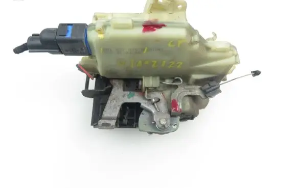 Volkswagen Jetta V Front door lock 3B1837015P