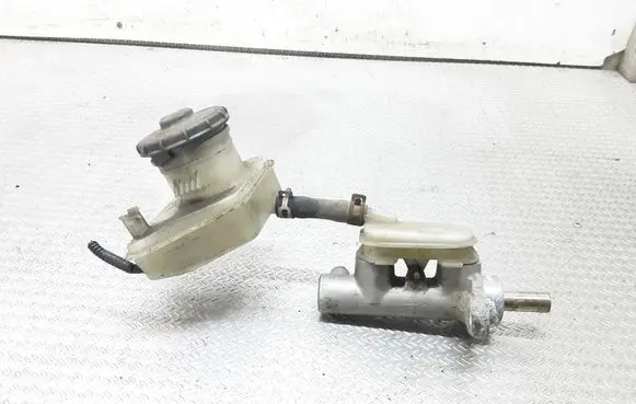 Honda Stream Master brake cylinder