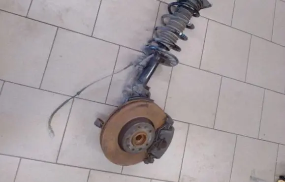 Peugeot Expert Front shock absorber with coil spring 9821596880