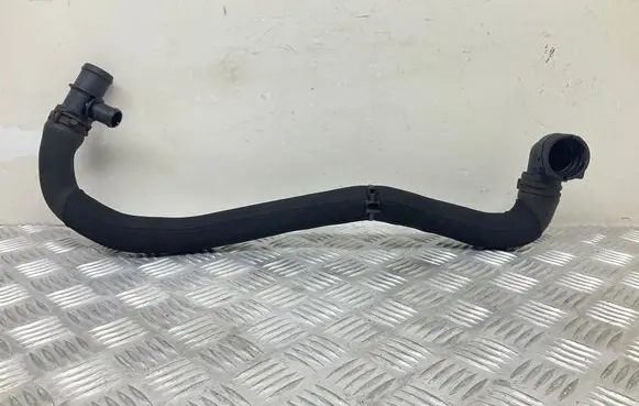 Audi Q3 8U Engine coolant pipe/hose 5N0122291F