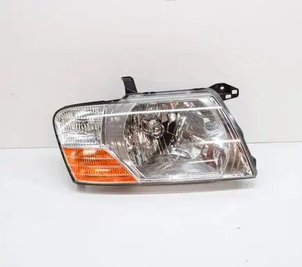 Mitsubishi Pajero Headlight/headlamp 082141159RM 082141159R