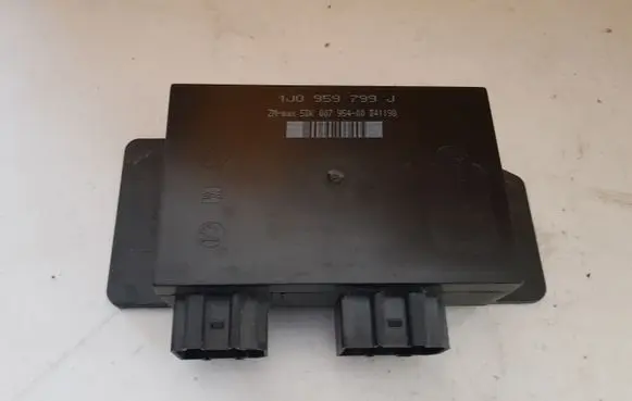 Volkswagen Golf IV Comfort/convenience module 1J0959799J