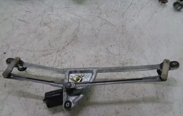 Aixam A751 Front wiper linkage 