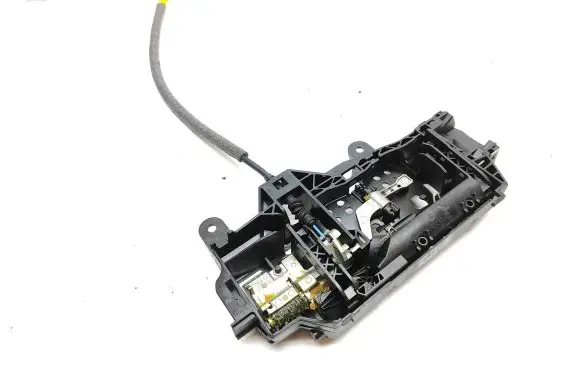 Audi A4 S4 B9 8W Front door exterior handle/bracket 8W01837811A