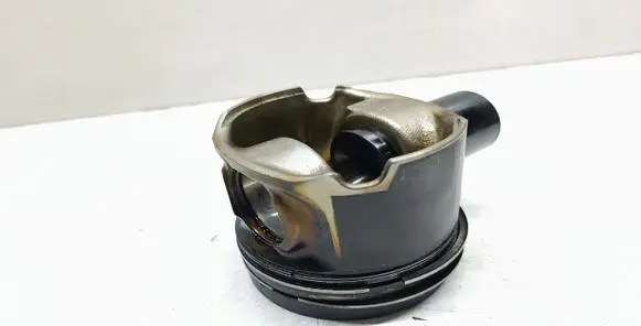 BMW X5 E70 Piston 84L110