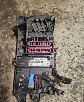 Audi A6 S6 C6 4F Light module LCM 4F0907289G 5DK00876224 4F0910289G