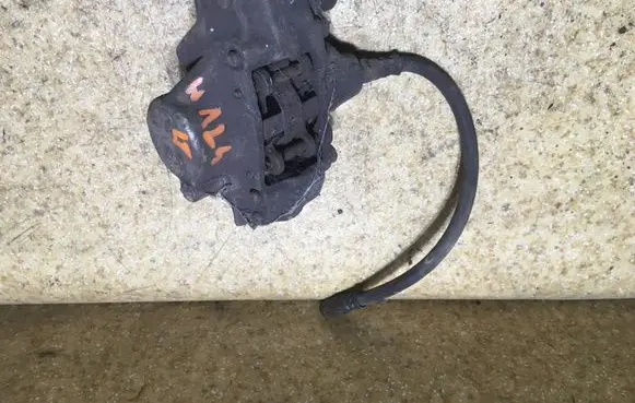 Mercedes-Benz E W124 Rear brake caliper 