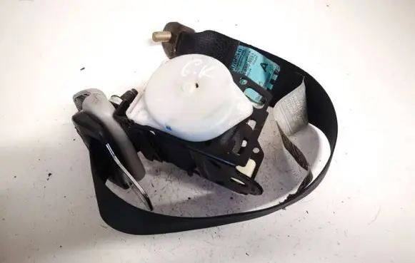 Mitsubishi Outlander Rear seatbelt tkab0n692 tk-ab0-n692