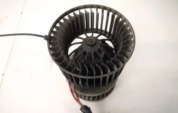 BMW 3 E46 Heater fan/blower 70669