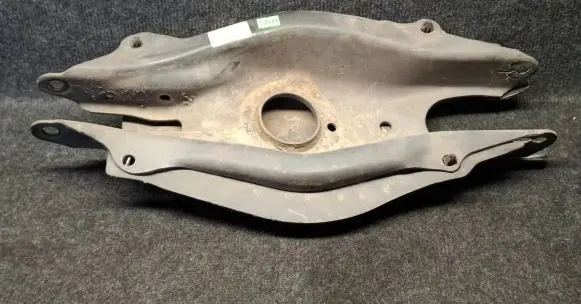 Mercedes-Benz E W213 Rear upper control arm/wishbone A2053522000
