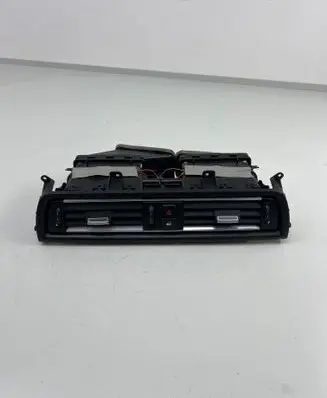 BMW 6 F12 F13 Dash center air vent grill 9197489