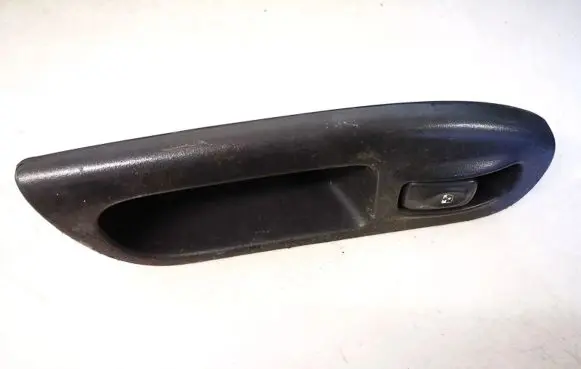 Renault Scenic I Electric window control switch 7700431172