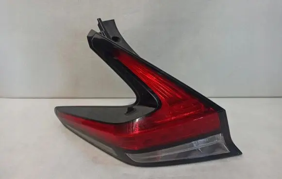 Nissan Leaf II (ZE1) Rear/tail lights 26555-5SH0A