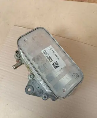 Mercedes-Benz GLC X253 C253 Engine oil radiator A2741880200