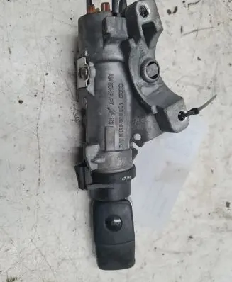 Audi A4 S4 B6 8E 8H Ignition lock 4B0905851N