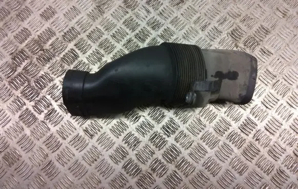 BMW X3 F25 Air intake hose/pipe 7601874
