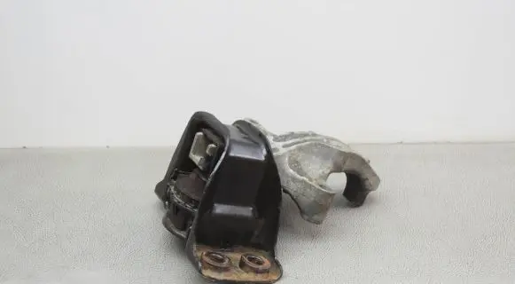 Nissan Qashqai Engine mount bracket 112104EA0B