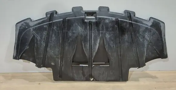 Audi A6 S6 C4 4A Engine splash shield/under tray 4A0863821A