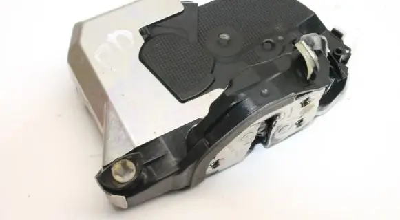 Honda Jazz Front door lock M4912110